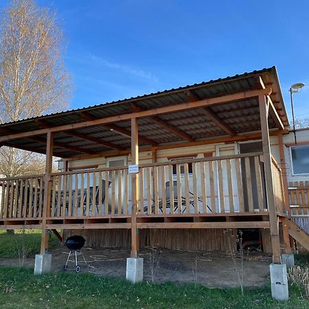 Вилла Mobilheim Na Louce Vyrovice Экстерьер фото