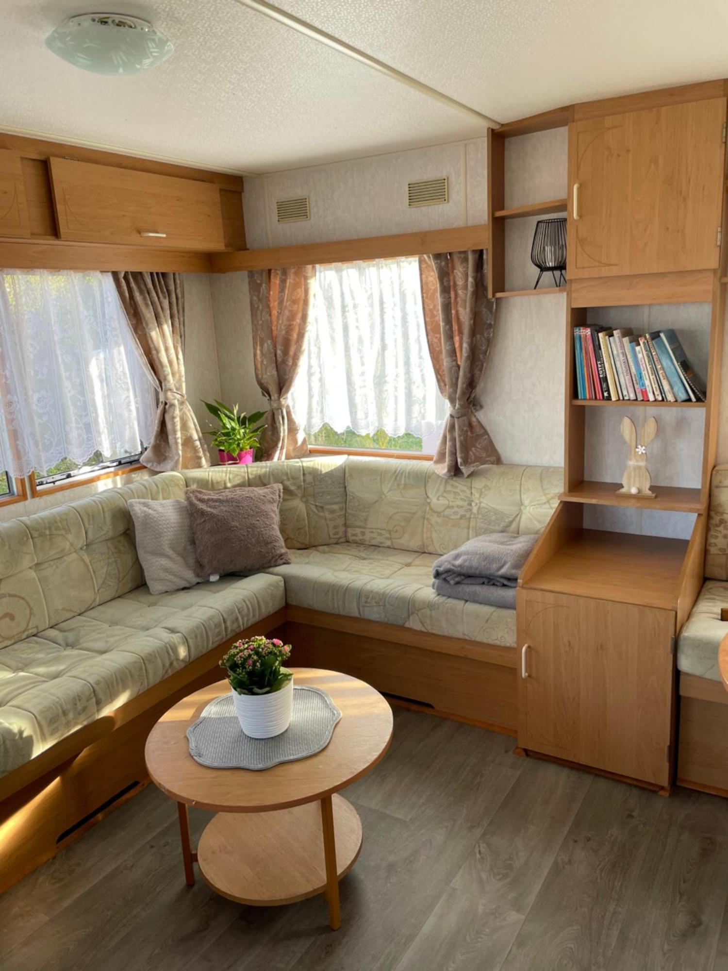 Вилла Mobilheim Na Louce Vyrovice Экстерьер фото